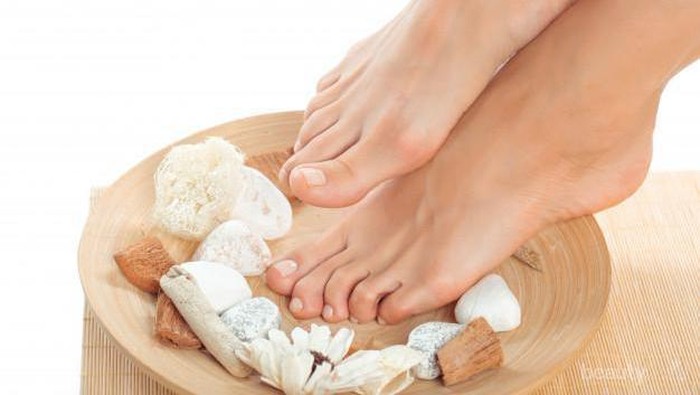 Biar Selalu Percaya Diri, Ini 5 Tips Hilangkan Bau Kaki