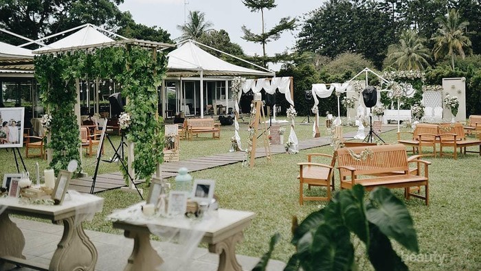 Tips Menggelar Pernikahan di Taman, Apa yang Perlu Disiapkan?