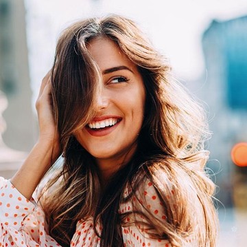 img-title Rawat Rambut Agar Tetap Sehat dengan Natural Daily Shampoo Ini
