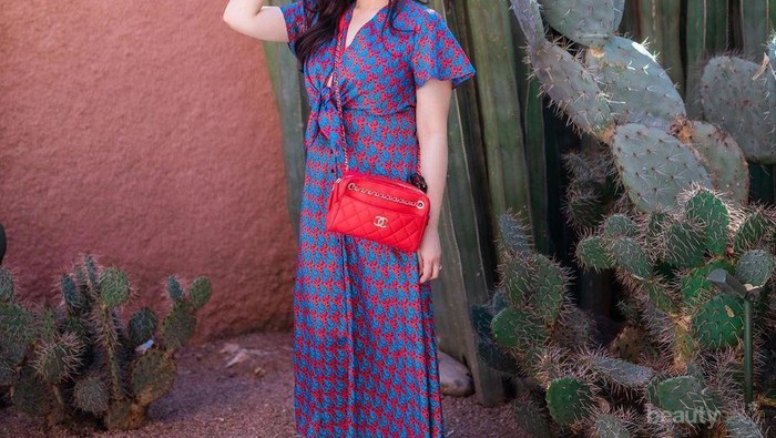 8 Gaya Busana Classy Nagita Slavina Saat Liburan Keliling Dunia