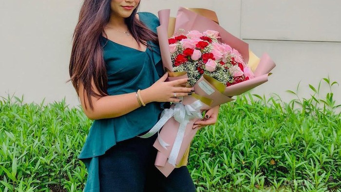 10 Potret Chelsea Veronnia, Adik Sepupu Rachel Vennya yang Cantik dan Memesona 10 Potret Chelsea Veronnia, Adik Sepupu Rachel Vennya yang Cantik dan Memesona