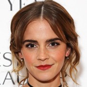 Tampil Lebih Keren, Tiru Ide Baju Ngantor ala Emma Watson Ini, Yuk!