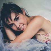 Jangan Asal Pakai, Ikuti Cara Memilih Bra Untuk Remaja yang Benar!