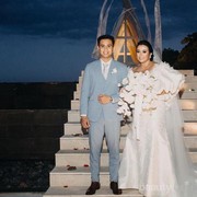 8 Potret Rumah Tangga Ajun Perwira dan Istri yang Berbeda 17 Tahun