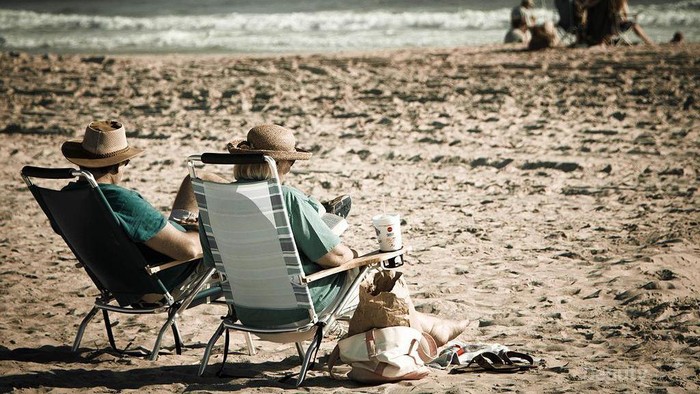 Daftar Negara dengan Umur Pensiun Termuda di Dunia