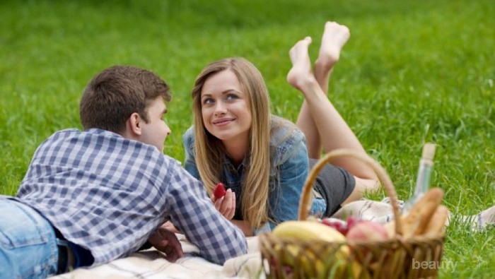 6 Ide Kencan 'Anti Mainstream' Bareng Pacar, Seru Nih untuk Weekend!