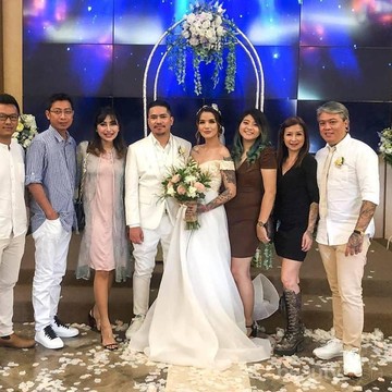 img-title 7 Potret Bahagia Pernikahan Sheila Marcia dan Dimas Akira di Bali