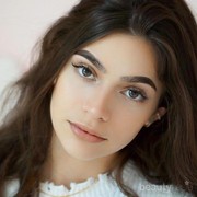 Kunci Make Up Natural agar Hasilnya Flawless dan Tidak Mencolok