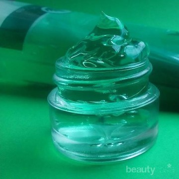 img-title Ini 5 Moisturizer Gel Terbaik yang Bisa Kamu Coba, Recommended!