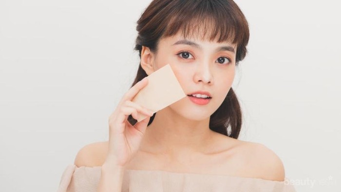 Tampil Lebih Percaya Diri, Ini Rekomendasi Blotting Paper untuk Wajah Berminyak