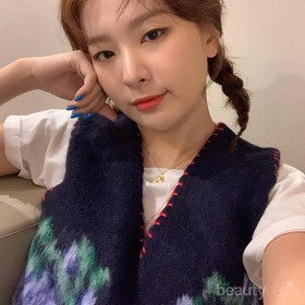 Lengan Seulgi Red Velvet yang Bikin Khawatir Fans, Kenapa?