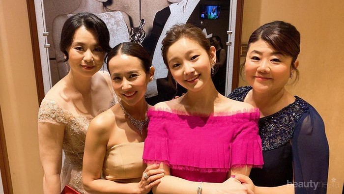 10 Potret Bahagia Pemain Parasite, Film Korea Pertama Peraih Piala Oscar