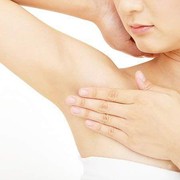 Ini Dia Penyebab Utama Ketiak Kamu Terlihat Hitam