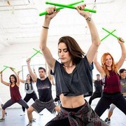 5 Manfaat Pound Fit! Olahraga dengan Stick Drum yang Tak Hanya Efektif Menurunkan Berat Badan