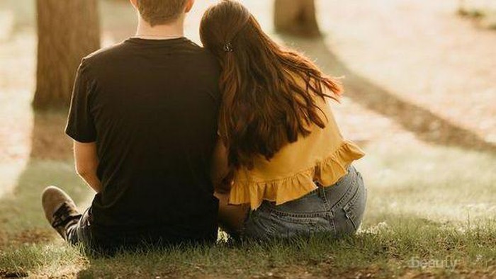 Ini Lho Kesulitan yang Dihadapi Wanita Saat Ingin Mengungkapkan Cinta