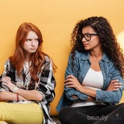 Jangan Potong Pembicaraan Orang Lain, Begini Alasan Logisnya