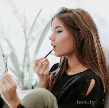 img-title Gak Perlu Ragu, 5 Hal Ini Bikin Powerstay Transferproof Matte Lip Cream Bisa Jadi Lip Cream Hero Kamu!