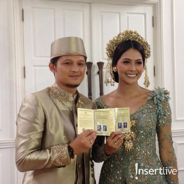 Selamat, Syamsir Alam dan Bunga Jelitha Resmi Menikah