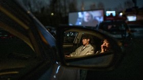 Bioskop Drive-in Mulai Beroperasi di Inggris Pekan Depan
