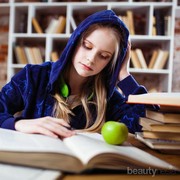 Sekolah Tetap Fashionable dengan Pilihan Jaket Ini!