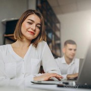 Pengalaman Suka Duka First Jobber yang Pasti Akan Kamu Rasakan di Kantor