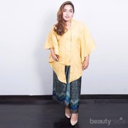 5 Inpirasi Kebaya untuk Tubuh Big Size, Tetap Cantik dan Nggak Perlu Minder!