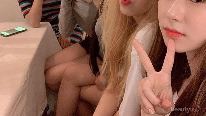 8 Inspirasi Fashion ala ITZY yang Cocok untuk Remaja