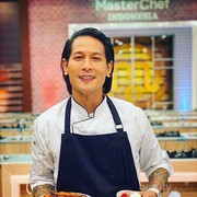 Kumpulan Potret Jadul Chef Juna, Bikin Pangling!