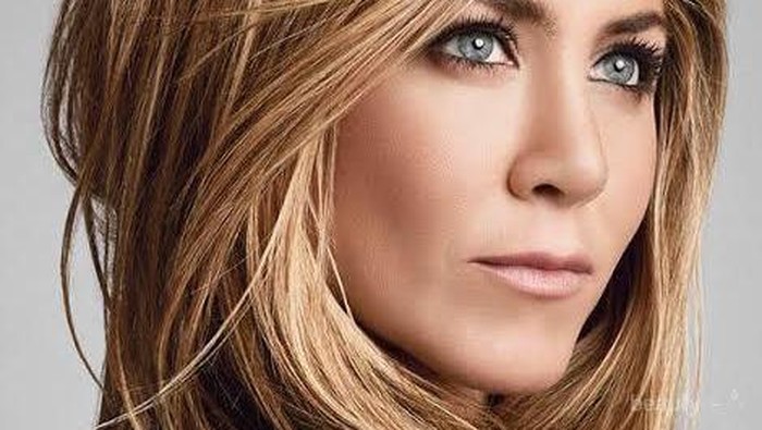 Yuk Ketahui Rahasia Cantik ala Jennifer Aniston di Usia 50an