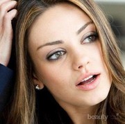 Ssst! Ini Dia Trik Makeup untuk Wanita Berusia 30an yang Bikin Terlihat Lebih Muda