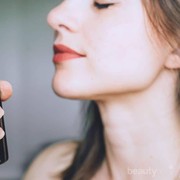 Agar Makeup Longlasting, Yuk Coba 5 Rekomendasi Setting Spray Ini!
