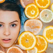 Agar Hasilnya Maksimal, Ini Dia Cara Terbaik Menggunakan Serum Vitamin C