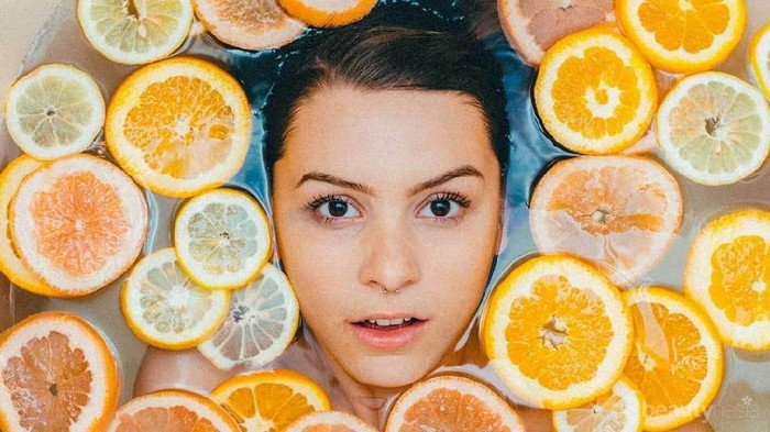 Agar Hasilnya Maksimal, Ini Dia Cara Terbaik Menggunakan Serum Vitamin C