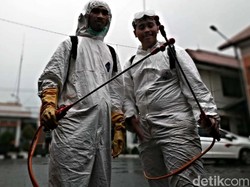 Sebanyak 8.763 Orang Mendaftar Jadi Relawan Tangani Virus Corona