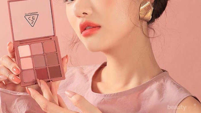 Panduan Pemula: Biar Gak Mubazir, Ini Cara Menggunakan Eyeshadow Pallete yang Tepat