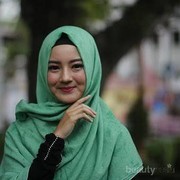 Tips Mengatasi Masalah Rambut yang Sering Dialami para Hijabers