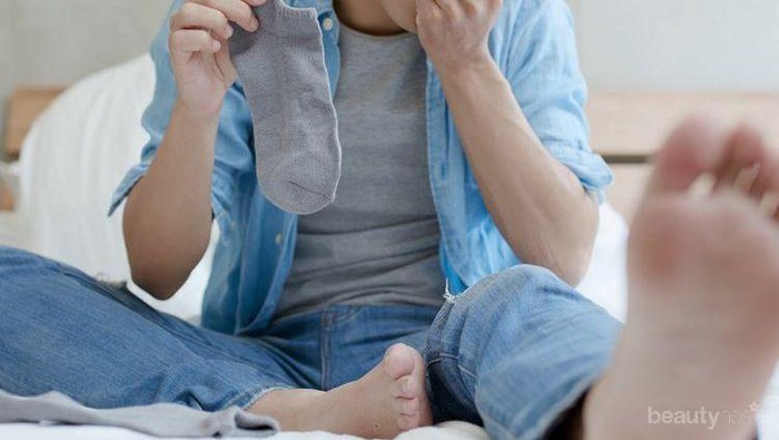 Ssstt, 5 Bahan Ini Ampuh Untuk Atasi Bau Kaki Lho!