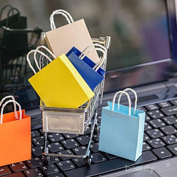 img-title Tips Belanja Murah untuk Dapatkan Baju Berkualitas di Marketplace Online