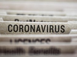Aktor Film Batman, Jay Benedict Meninggal Akibat Komplikasi Virus Corona