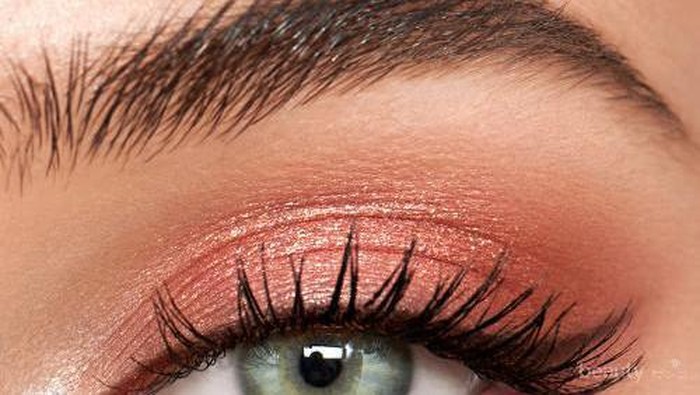 Punya Kualitas Bagus, Ini 5 Produk Eyeshadow Lokal yang Recommended
