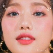 Pemula Wajib Simak Tips Menggunakan Eyeshadow Glitter Secara Natural Berikut Ini