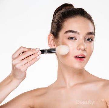 img-title Concealer Atau Foundation Dulu? Simak Urutan Pakai Beauty Product Berikut, Yuk!