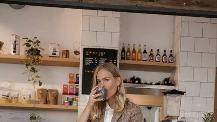 Ingin Pergi Kopi Darat? Intip Inspirasi Outfit yang Bikin Kamu Terlihat Kece Yuk!