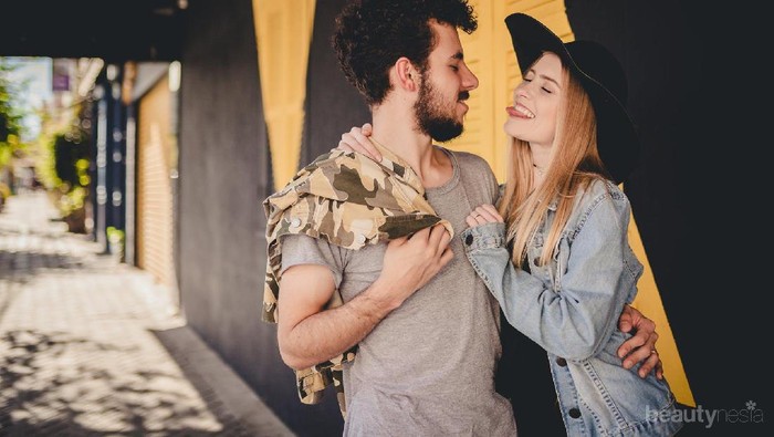 Sisi Positif dan Negatif Berpacaran dengan Zodiak yang Sama