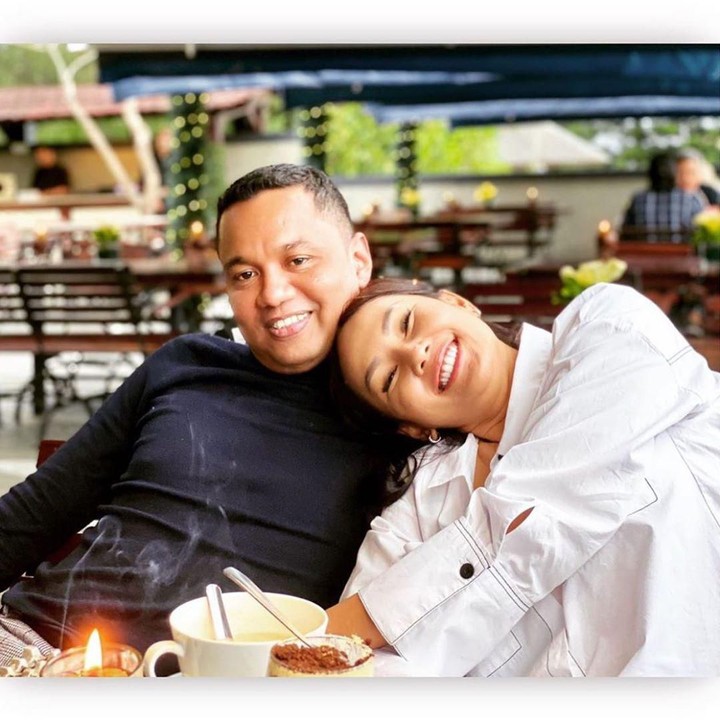 <p>Pernikahan ini menjadi yang ketiga bagi Kalina. Setelah bercerai dari Deddy Corbuzier, Kalina pernah menikah dengan Muhammad Hendrayan, namun bercerai pada April 2018. (Foto; Instagram: @insanknasruddin)</p>