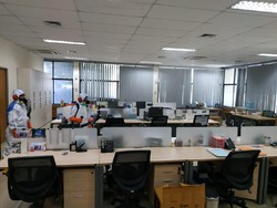 Cegah COVID-19, Pertamina Semprot Disinfektan di Area Kantor MOR VII