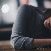 Ditinggal Mantan karena Menikah Duluan? Jangan Disesali, Ini Cara yang Bisa Kamu Lakukan!