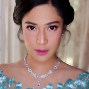 Tampil Cantik Saat Kondangan dengan Inspirasi Makeup ala Artis Indonesia Ini, Yuk!
