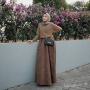 Enggak Perlu Glamour, Ini Dia 5 Sytle Hijab Manis yang Mencuri Perhatian Gebetan!
