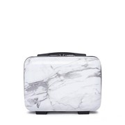 8 Inspirasi Makeup Bags yang Lucu dan Praktis Dibawa Saat Travelling